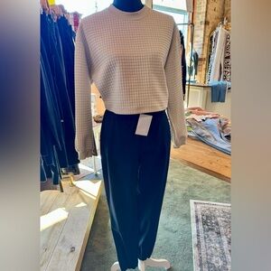 Lululemon LAB Textured Grid Cropped Sweatshirt